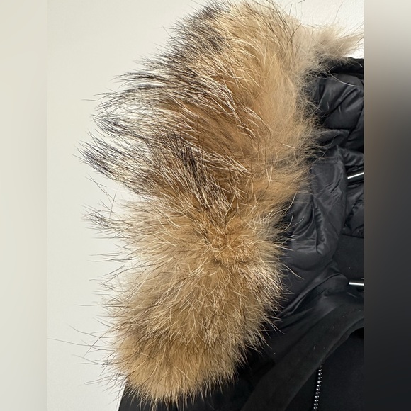 Winter coat - Picture 3 of 4